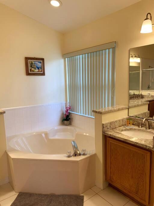 Minutes To Disney! Spacious Home W/ Private Pool, Themed Rooms! Orlando Exterior foto